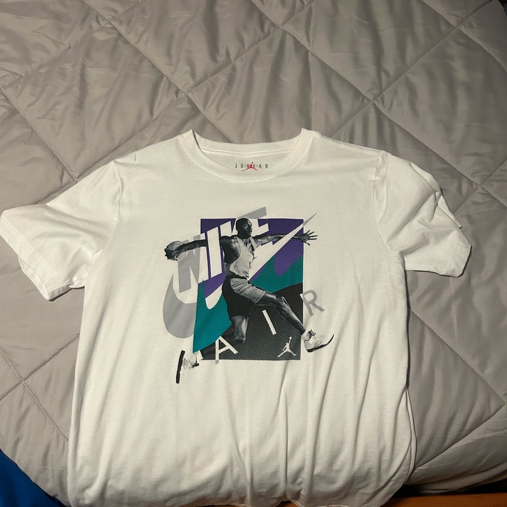Jordan White Graphic Men's T-Shirt